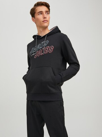 Sweat-shirt 'Friday' JACK & JONES en noir : devant