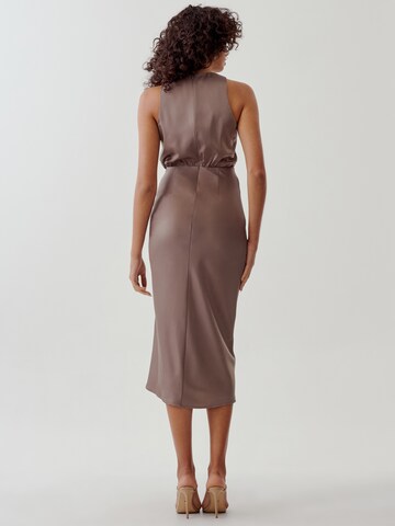 Chancery Cocktail Dress 'WISTERIA' in Beige: back