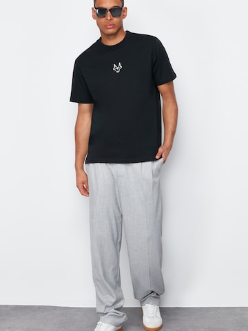 Trendyol T-Shirt in Schwarz