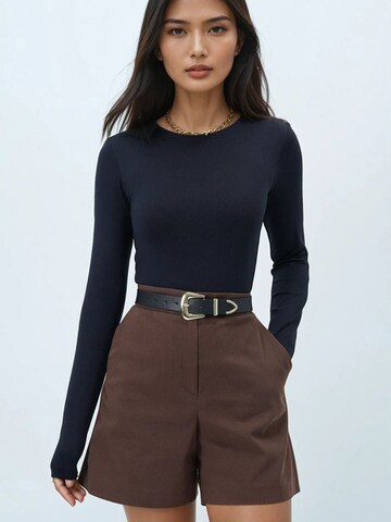 Maglietta di Trend Alaçatı Stili in nero: frontale