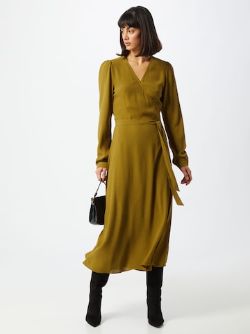 Robe minimum en vert