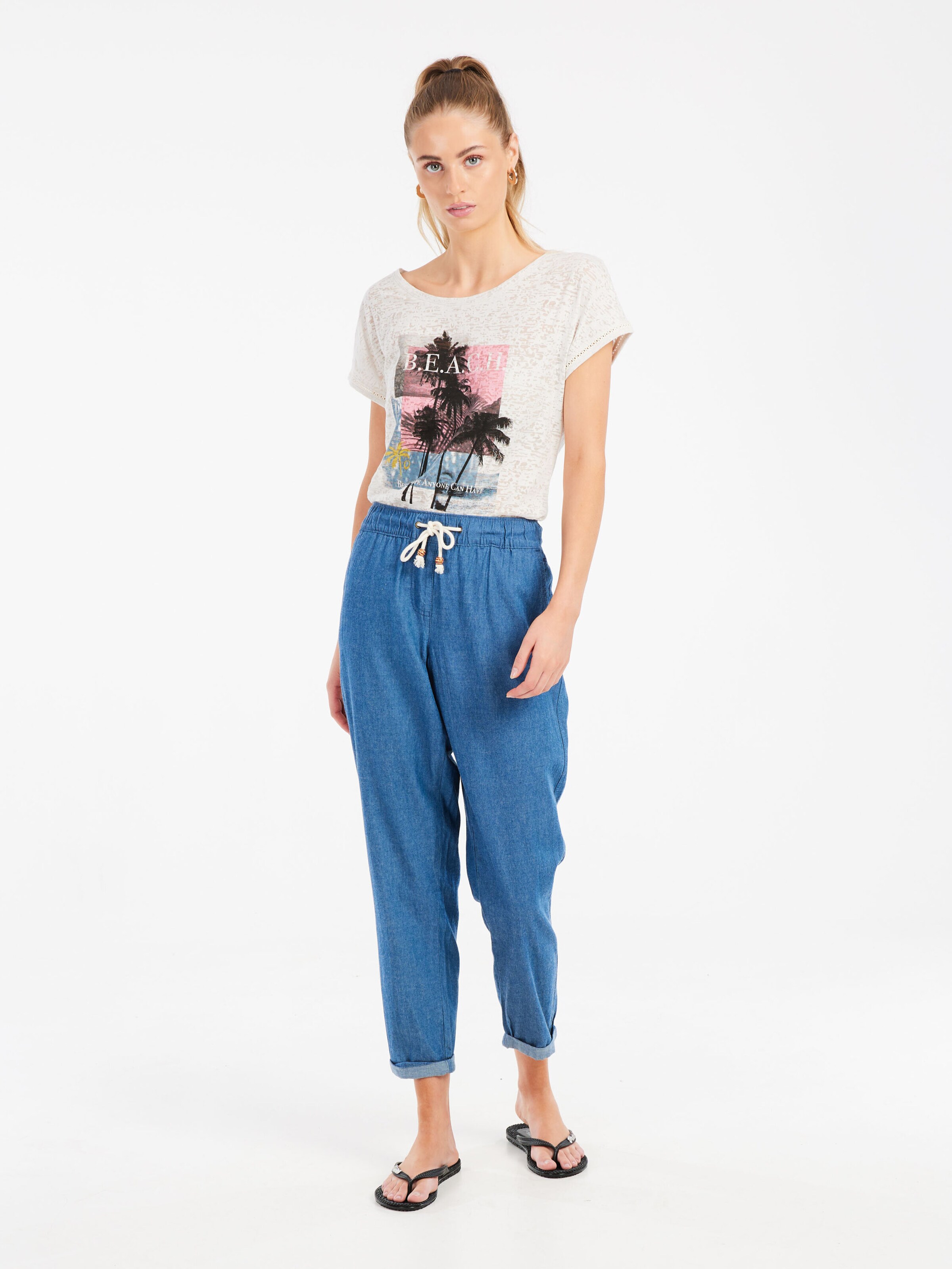 PROTEST Shirt 'PRTElles 25' in Pink