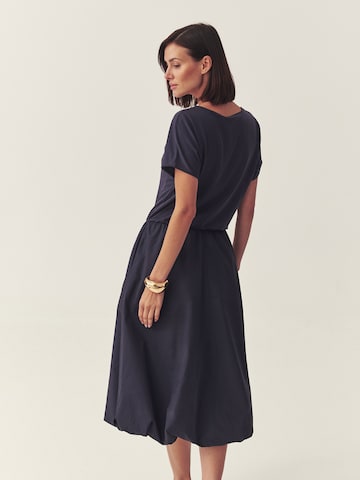 TATUUM Obleka 'Selijo' | modra barva