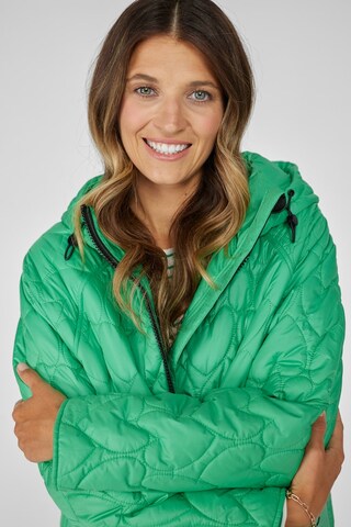 LIEBLINGSSTÜCK Between-Season Jacket 'Iljana' in Green