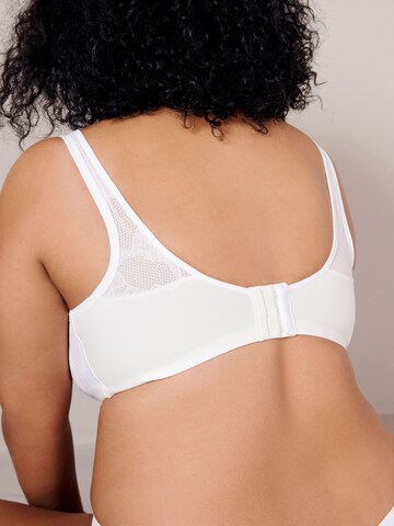 Minimiseur Soutien-gorge Next en blanc