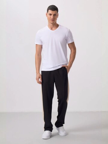 Tommy Life T-Shirts in Weiß