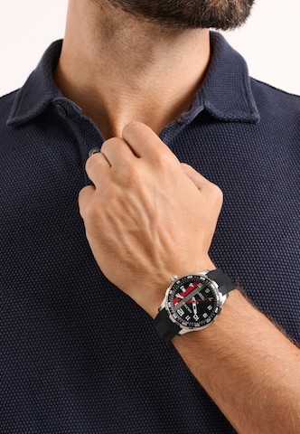NAUTICA Analog watch in Silver: front