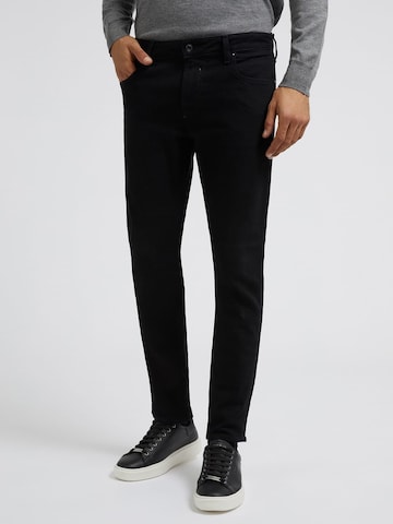 Skinny Jeans 'Chris' de la GUESS pe negru: față