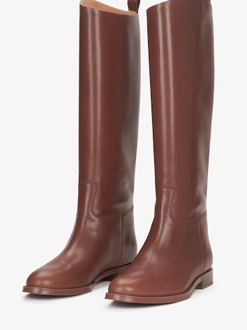 Boots '094-001' di Estro in marrone