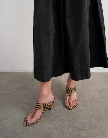 Fustă 'SALLY' de la TOPSHOP pe negru