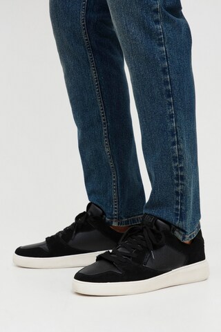 Baskets basses BLEND en noir : devant