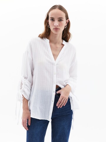 OXXO Blouse in Wit