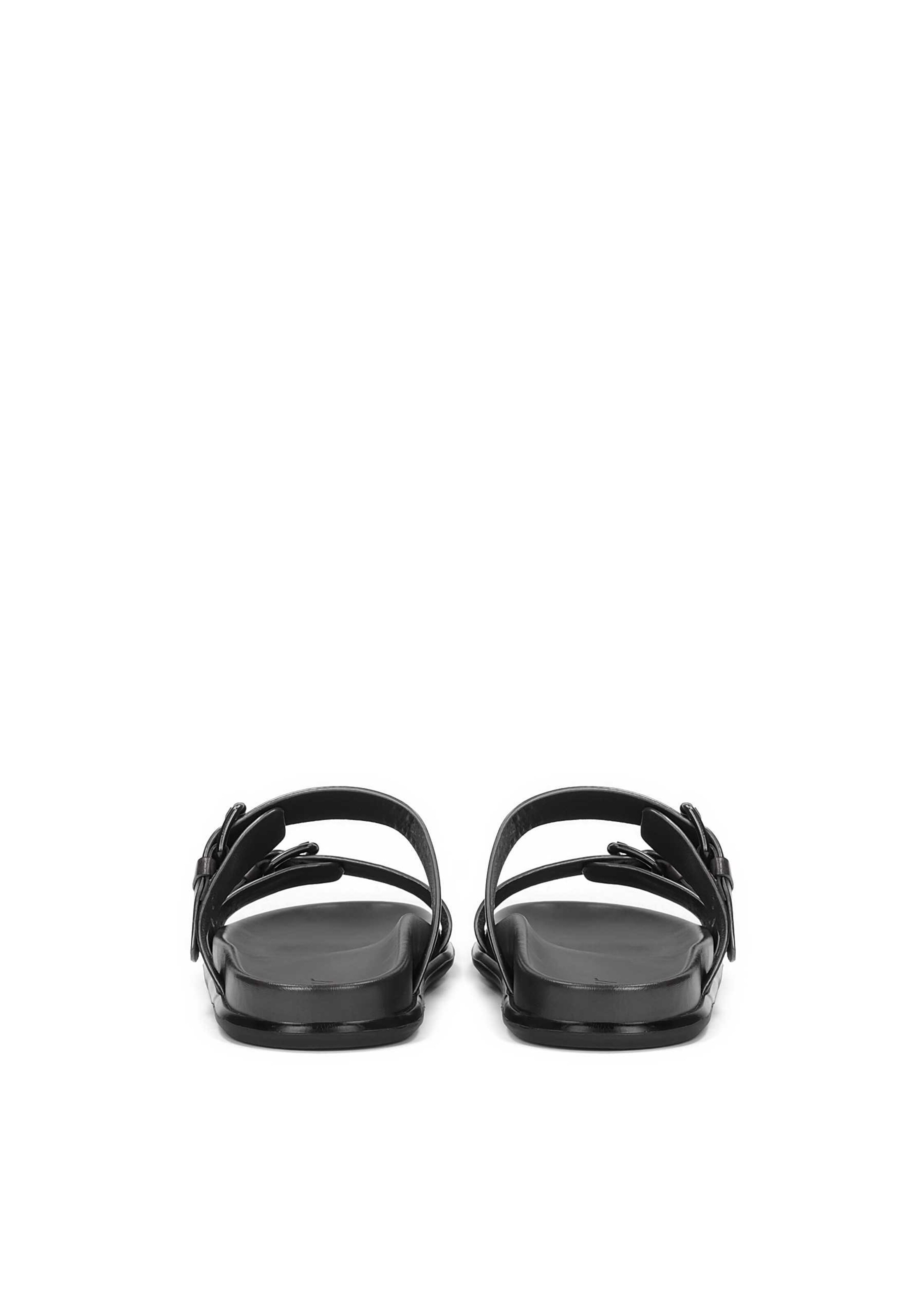 Saboți de la Kazar pe negru