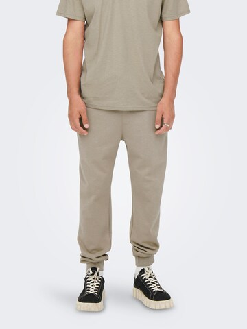 Only & Sons Tapered Pants 'TOM' in Grey: front