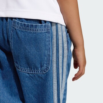 ADIDAS ORIGINALS Loosefit Broek 'Firebird' in Blauw