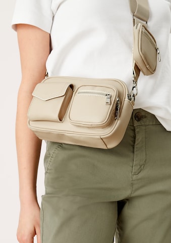 s.Oliver Crossbody Bag in Beige