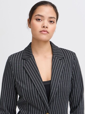 Blazer ' IXKATE PINSTRIPED BL ' di ICHI in grigio