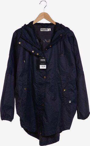 Danefae Jacket & Coat in M in Blue: front