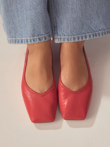Next - Sabrina em vermelho: frente
