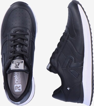 Sneaker bassa di Rieker EVOLUTION in nero