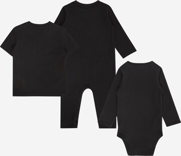 Calvin Klein Jeans - Conjuntos 'ESSENTIALS' em preto
