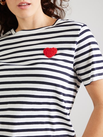ONLY Carmakoma - Camiseta 'CARKIKO' en blanco