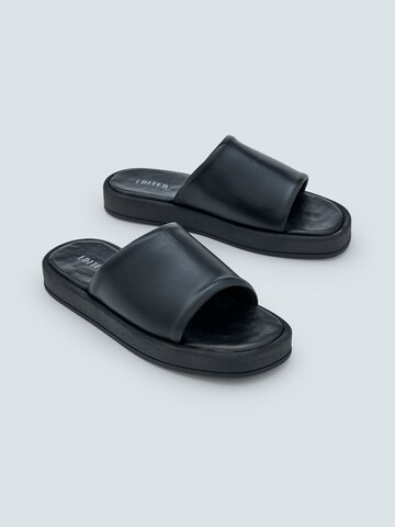 EDITED Slipper 'Tibora' in Schwarz