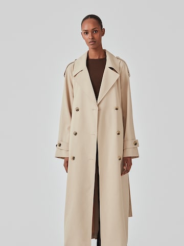 modström Between-Seasons Coat 'Eviet' in Beige: front