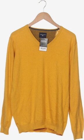Commander Sweater & Cardigan in M-L in Yellow: front