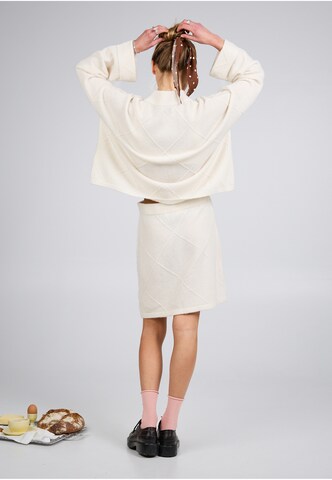 OH APRIL Skirt 'May' in White