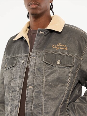 GUESS Jacke in Schwarz