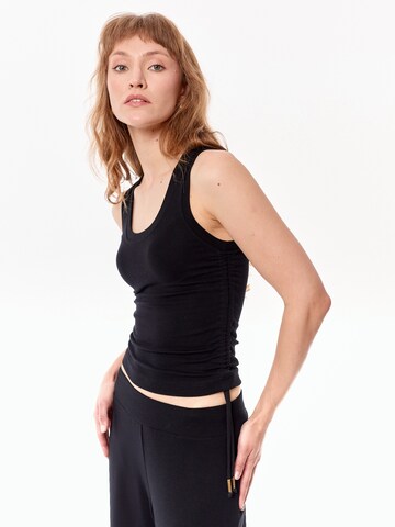mandragora Top 'Ivy' in Schwarz
