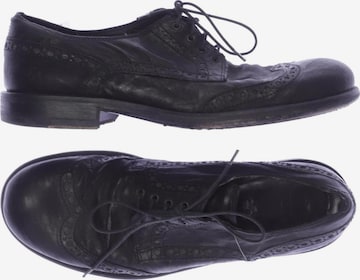 OXS Flats & Loafers in 40 in Black: front