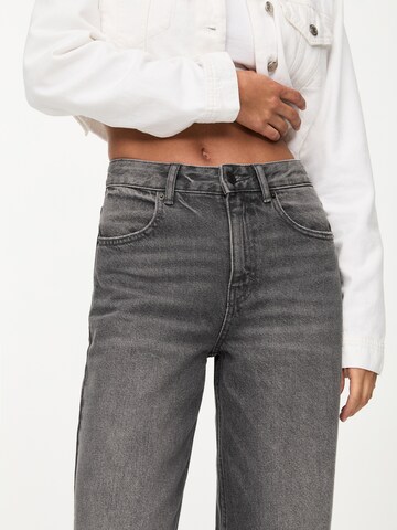 Pull&Bear Wide leg Jeans in Grey