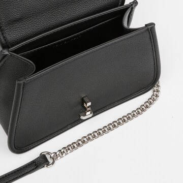 Seidenfelt Manufaktur Crossbody Bag 'Halsa' in Black