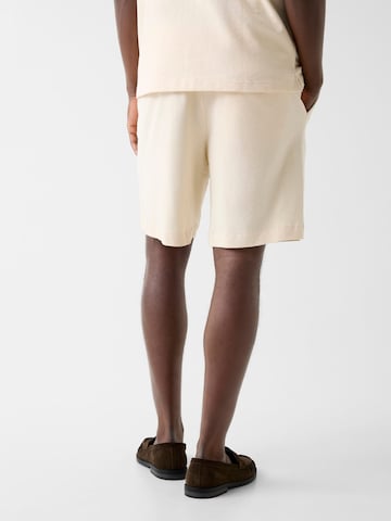 GUESS Regular Pants in Beige