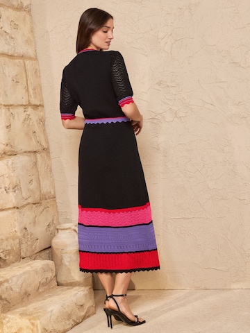 love & roses Stickad klänning i svart