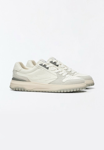 Bershka Platform trainers in White