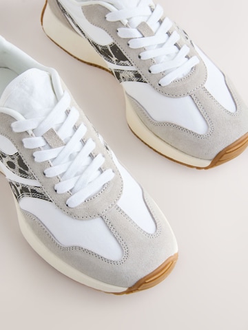 Baskets basses 'Forever Comfort' Next en blanc
