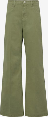 Jean 'SURI' s.Oliver en vert : devant