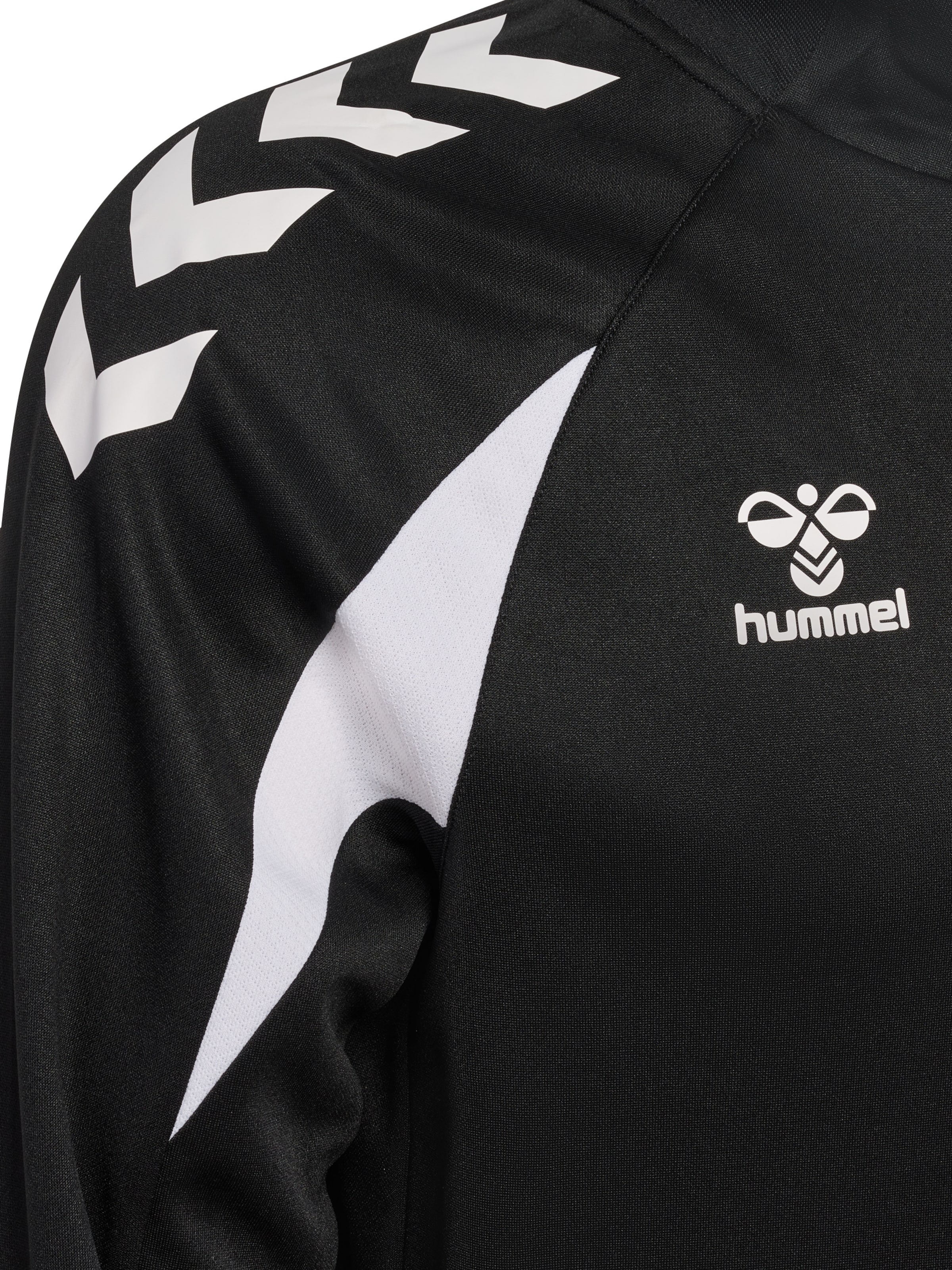 Hummel Performance shirt 'Core 2.0' in Black