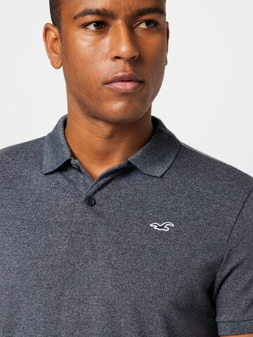 HOLLISTER Poloshirt in Grau