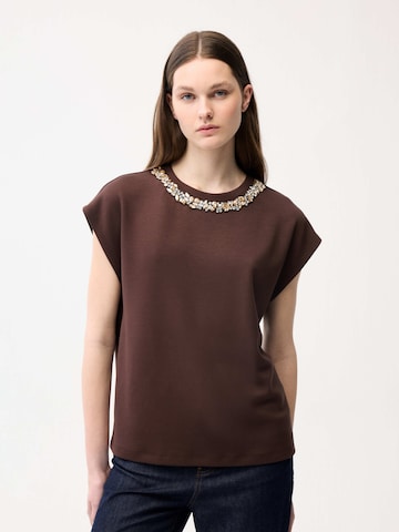 adl Blouse in Bruin: voorkant