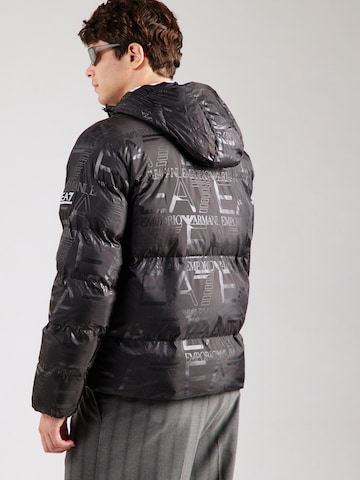 EA7 Emporio Armani Демисезонная куртка в Черный