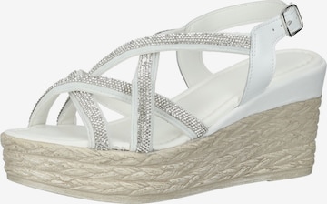 Venturini Milano Sandals in White: front
