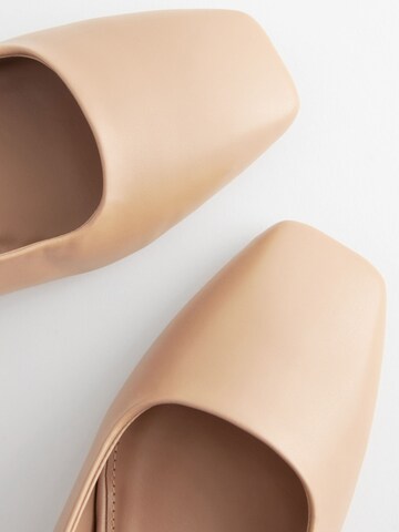 Next Slingback pumps 'Forever Comfort' in Beige