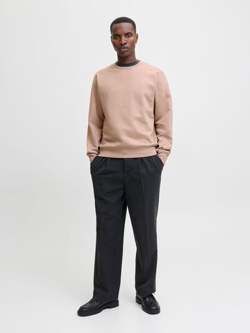 JACK & JONES - Sudadera 'JJEStar' en marrón