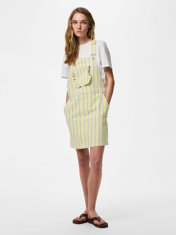 Abito 'PCBillo' di PIECES in beige