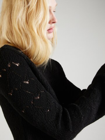 ONLY Sweater 'MORE HEARTS' in Black