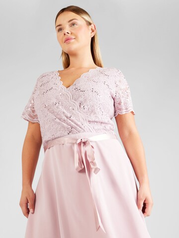 Robe de cocktail SWING Curve en rose